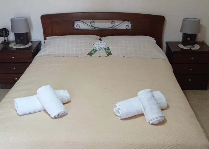 Blondie's House בית נופש Evropouloi