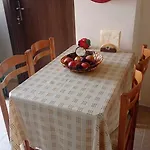 Dom wakacyjny Blondie's House Evropouloi